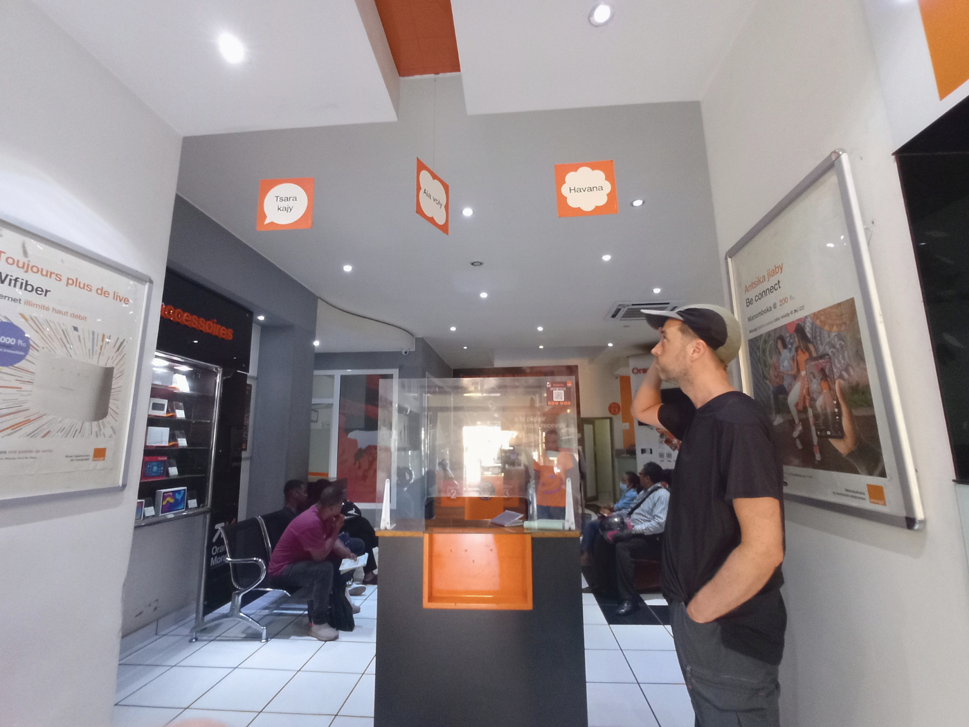 Buying Orange SIM card in Antananarivo Madagascar