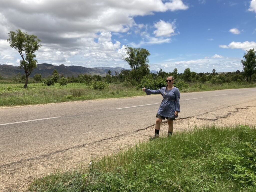 hitchhiking in Madagascar Ranohira Isalo short hitch