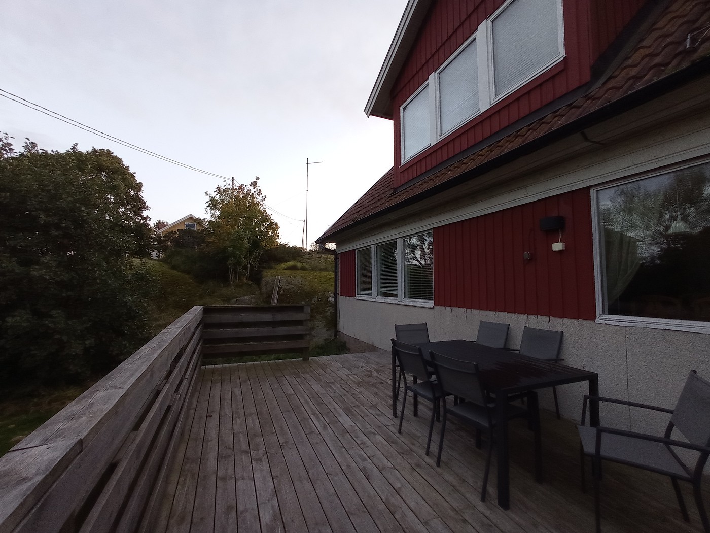 17 deck terrace outside garden Karlby Kökar
