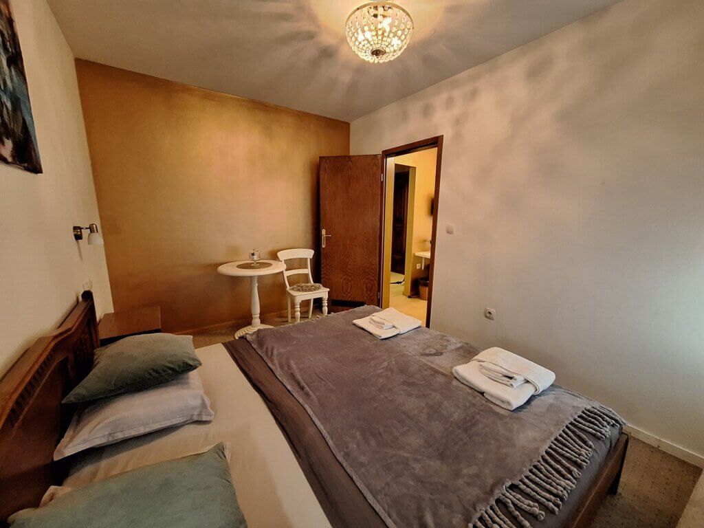 hotel splavar Accommodation in Slovenia bedroom Brežice