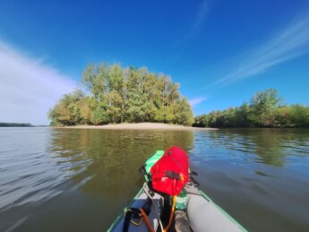 Kayak Trip Day 52: Erdut to Vukovar – Entering Croatia Legally