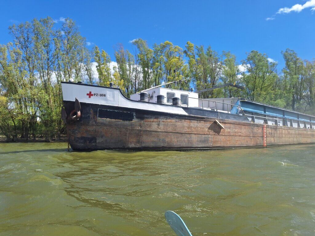 abandoned cargo ship Tamina Bezdan Danube river