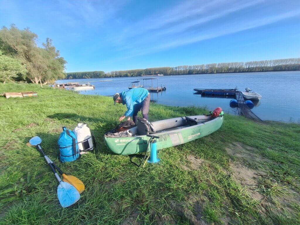 launching Zucchini the inflatable kayak vent valve issue problem leak