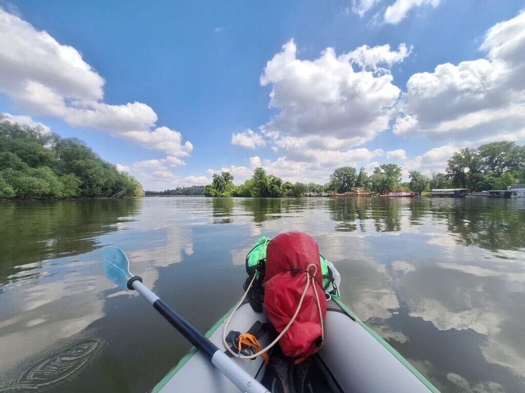 Overview kayaking Malo Ratno Ostrvo Little War Island Danube River arm Belgrade reflections