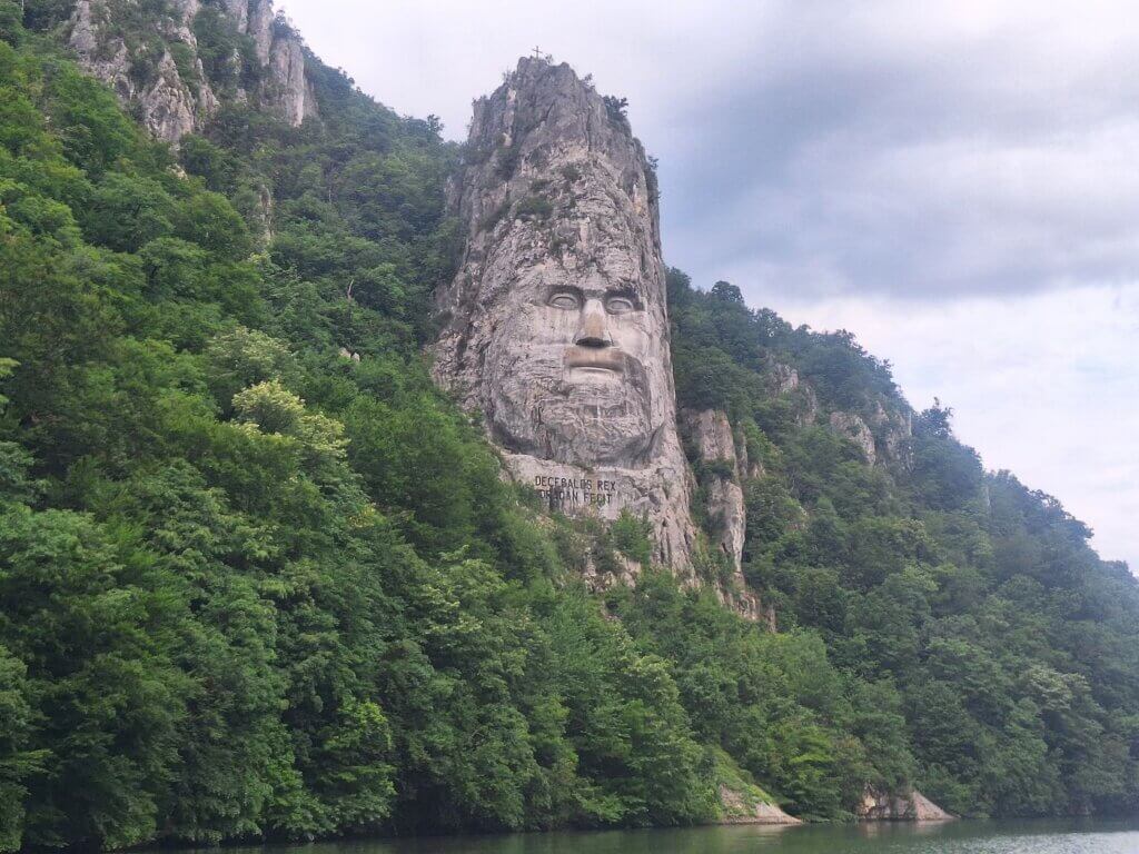 Decebalus rock sculpture carving 1990s Romania Danube River Lord of the Rings Anduin Tolkien inspiration Dacian king Roman empire expansion Balkans Traianus