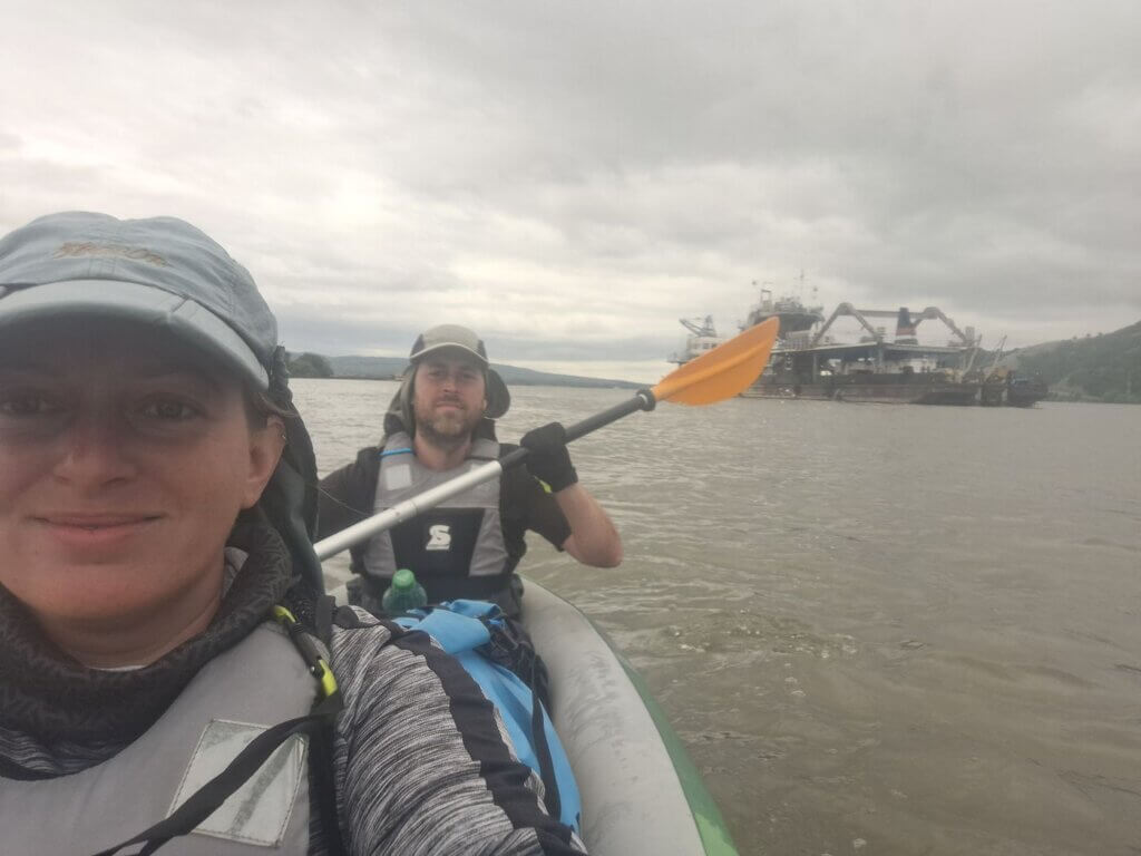 Jonas and Iris Veldwijk kayaking Danube aggregate sediment sand harvesting mining ship loud noises Serbia Romania