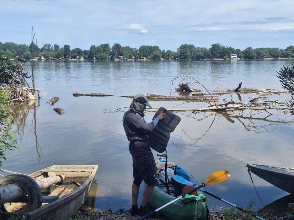 kayak break Danube Serbia Ranch Kod Juge inflating seat