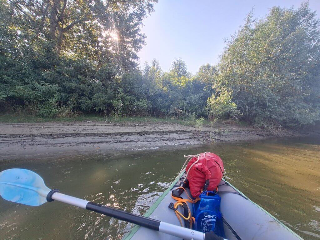 9 00 kayaking away from Balta Braila River island muddy mess Valciu Branch Danube kayak trip to the Black Sea