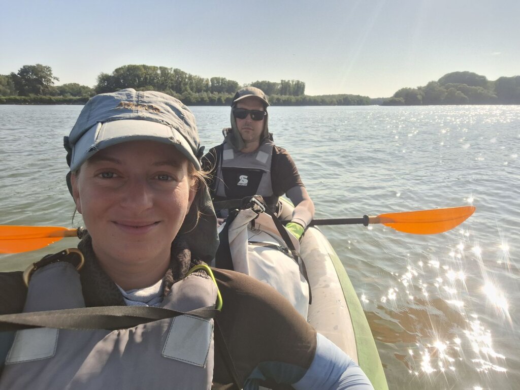Iris Veldwijk Jonas kayaking Ceatal Sfantu Gheorghe Sulina branch distributary Danube delta kayak trip day 85 Tulcea to Murighiol
