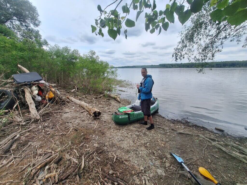 Jonas Zucchini arrival Novi Banovci Serbia Danube kayaking