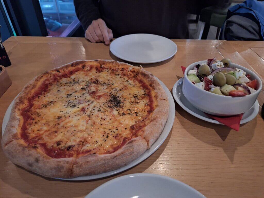 Pizza and salad in Serbia Novi Banovci La Luna 2 Vojvodina near Belgrade