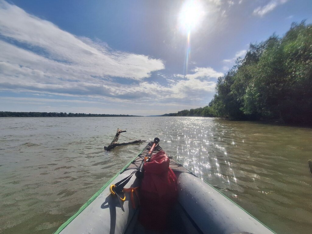 kayaking Grocka na Dunavu to Smederevo headwind mooring stick pause break