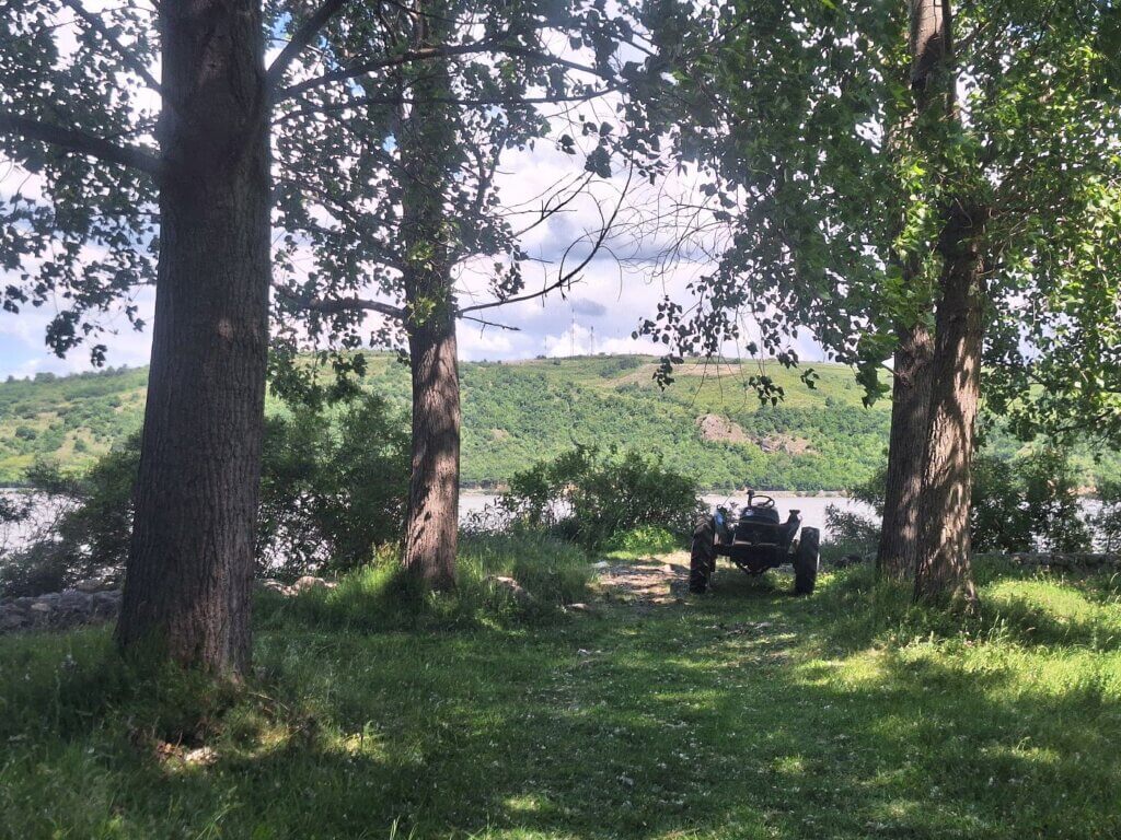 tractor Dobra Danube River Serbia kayaking to Donji Milanovac