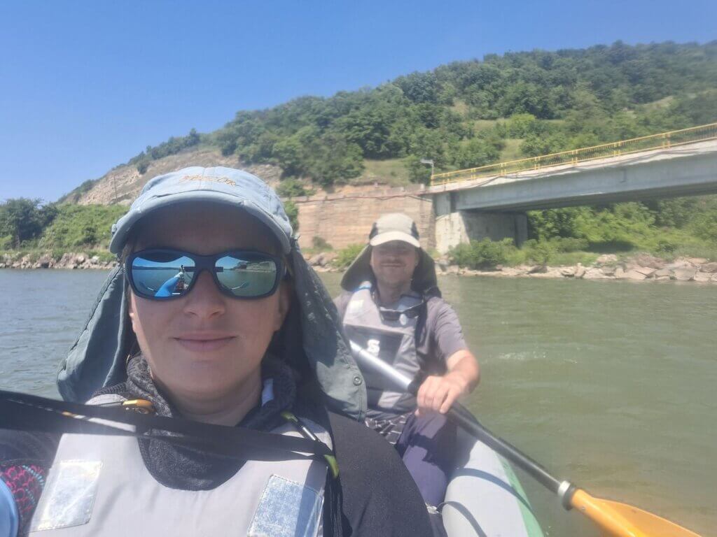 Jonas Iris Veldwijk kayaking Zucchini Svinita bridge Romania Danube