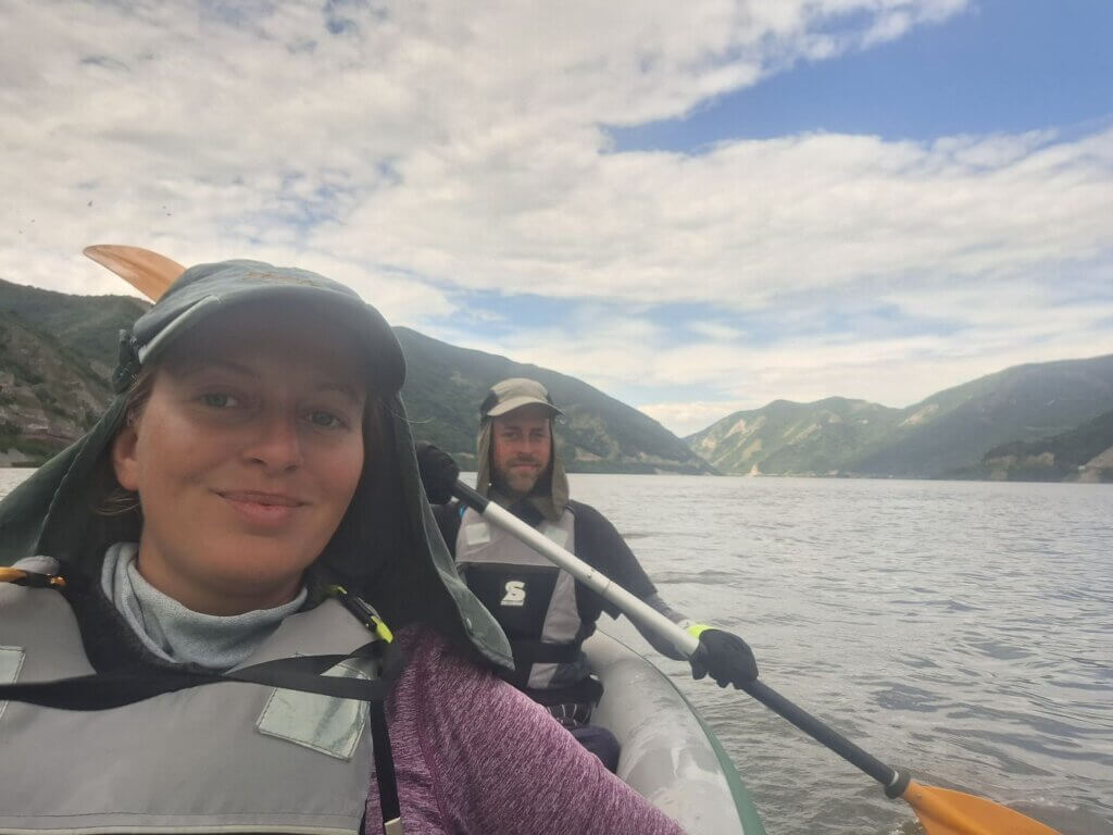 Iris Veldwijk Jonas kayaking Danube River Gorge Gospodgin vir Serbia Romania