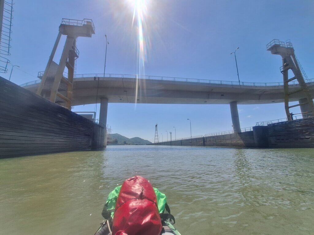 road bridge across Iron Gate I hydroelectric power station dam international border Romania Serbia EU Schengen outer kayaking sluice lock