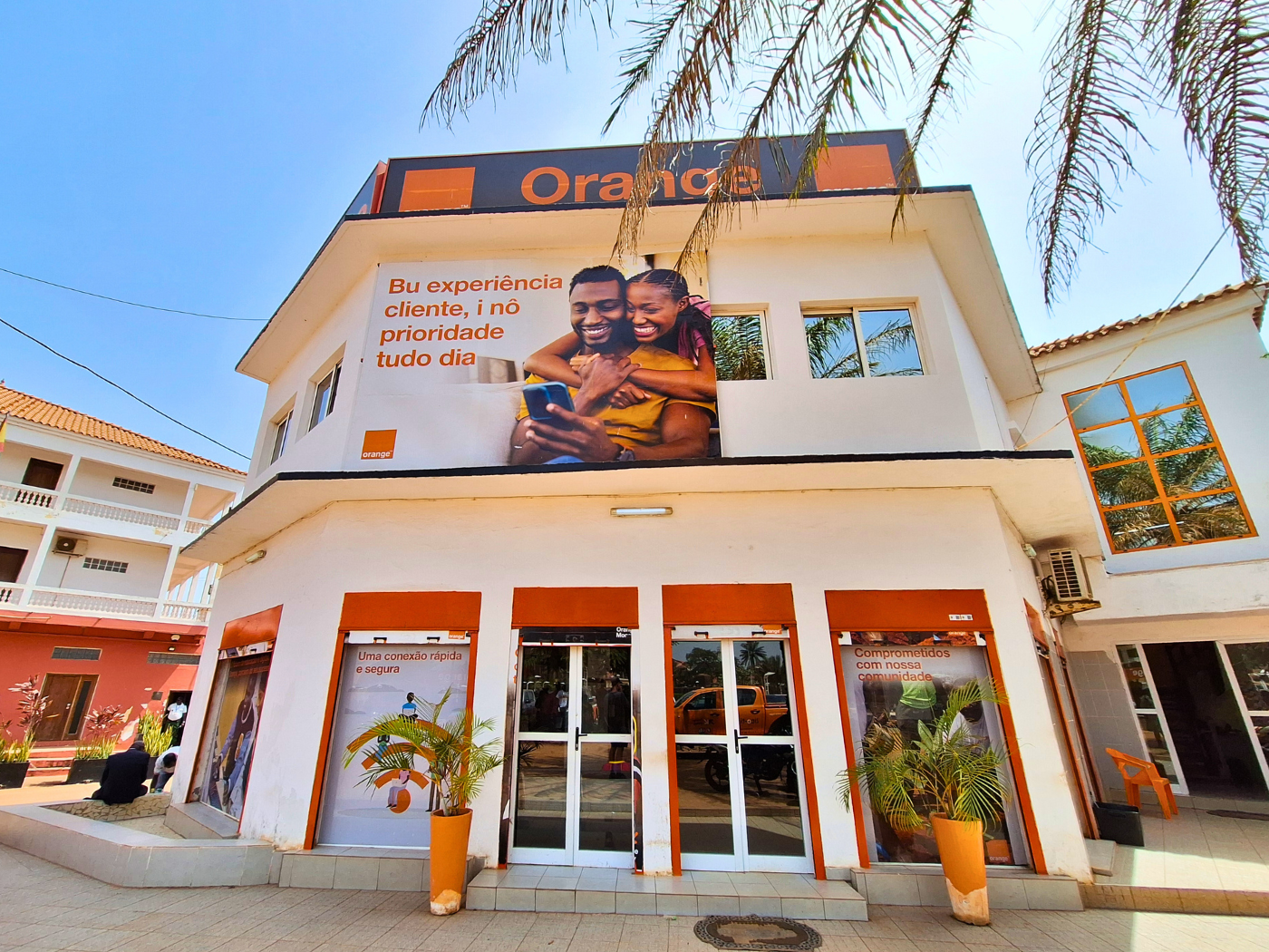Orange Agência Principal main office Bissau Guinea-Bissau official Orange Money SIM card shop