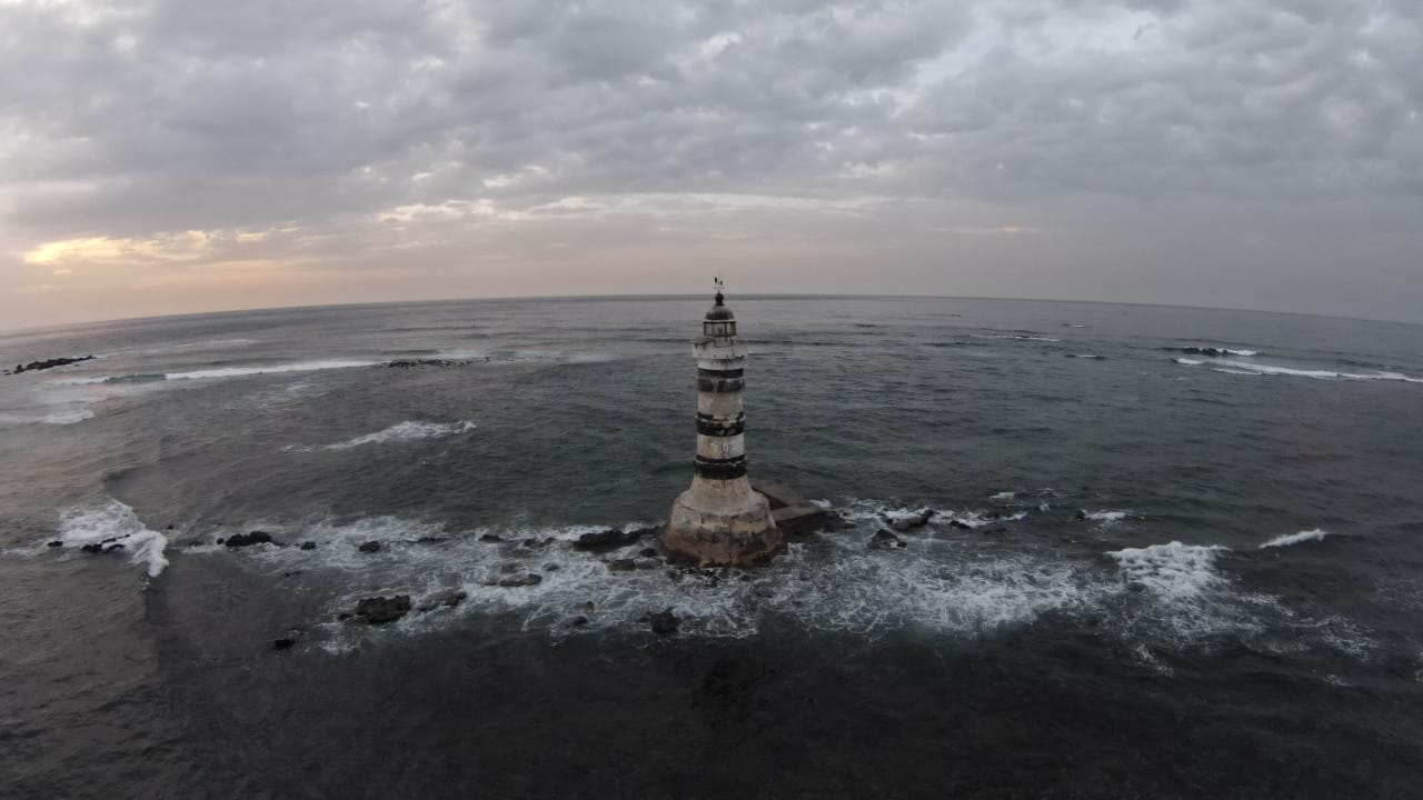 Phare des Almadies By Charlottedkr - Own work, CC BY-SA 4.0, https://commons.wikimedia.org/w/index.php?curid=116161572