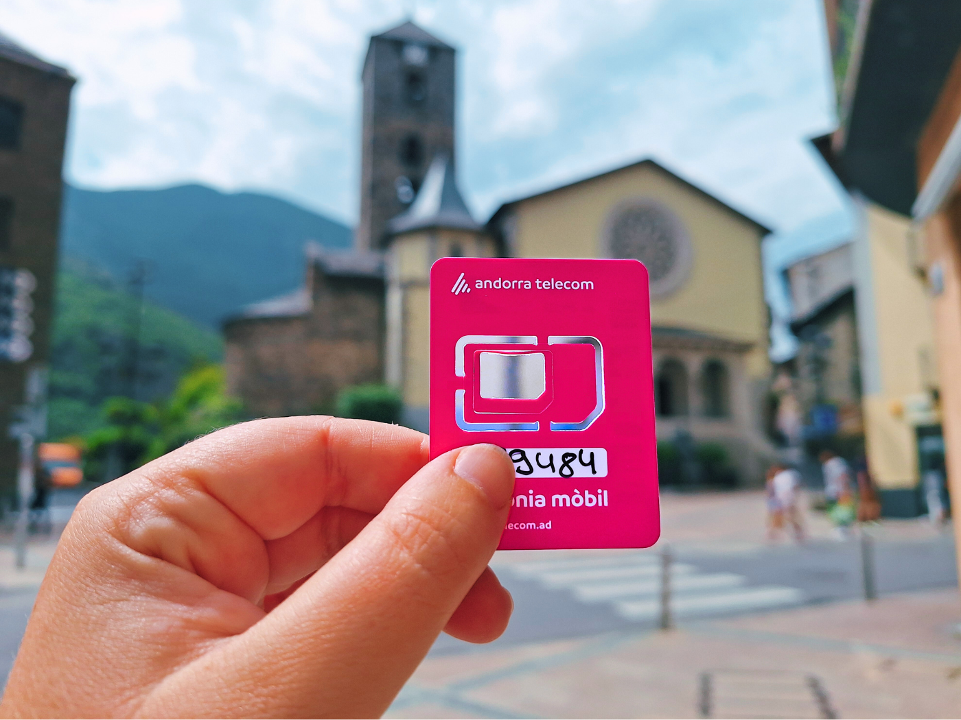 How to Stay Online in Andorra eSIM Roaming or Andorran SIM Card digital nomad travel Europe