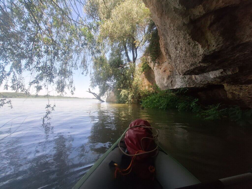 cave cliff kayaking Zucchini Bulgaria Ruse shade shadow cooling heat wave