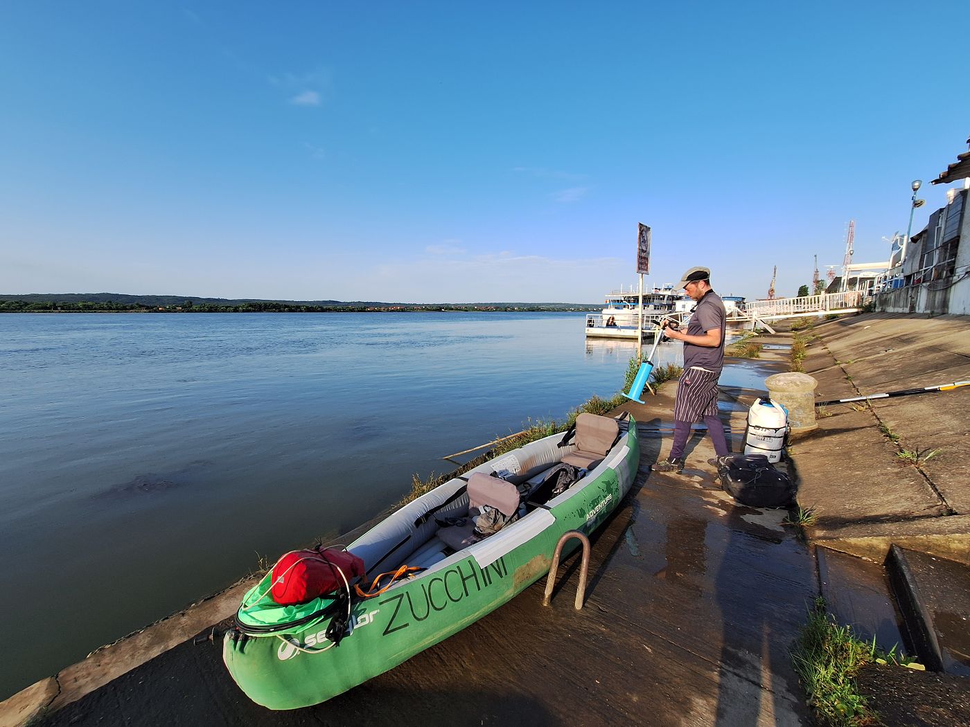 launch spot kayaking Danube Drobeta-Turnu Severin Romania to Crivina Serbian border area