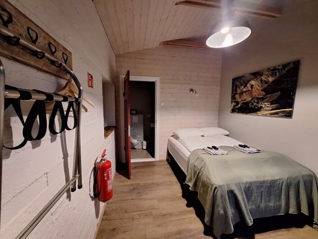 bedroom double bed hotel Hrifunes south coast Iceland ring road tour