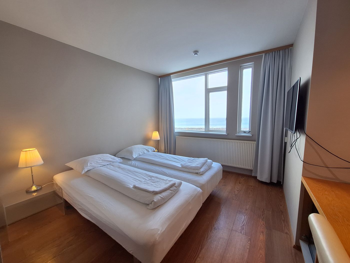 bedroom double bed hotel Keilir Keflavík airport Iceland replacement canceled flight