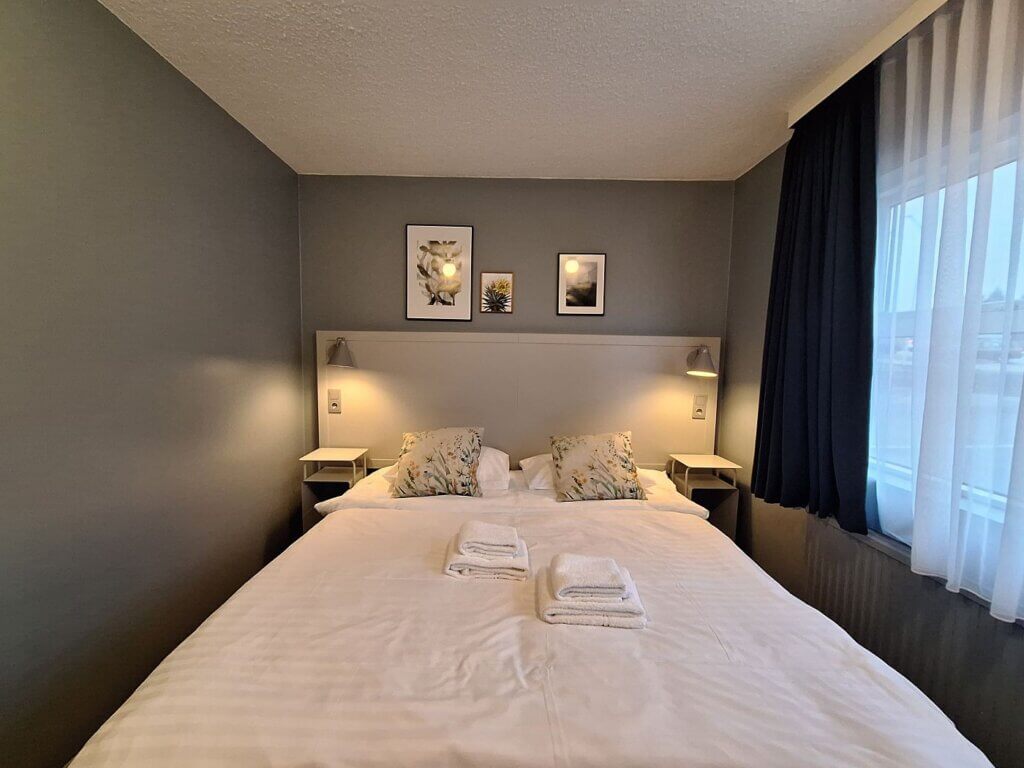 double bed hotel Höfn accommodation in Iceland travel ringroad